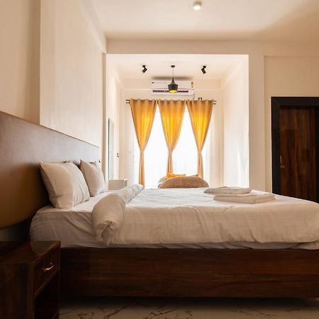 The Kaziranga Address Hotel Luaran gambar