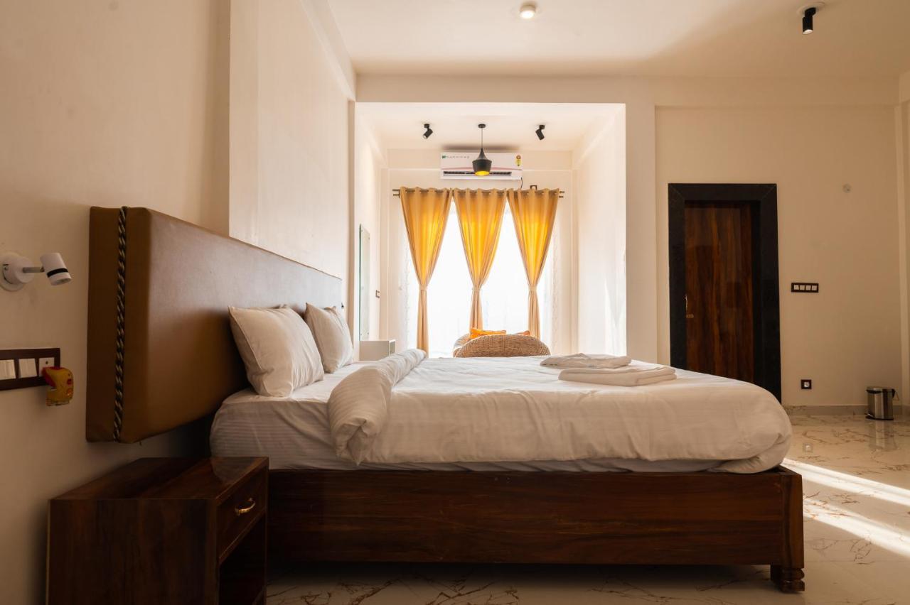 The Kaziranga Address Hotel Luaran gambar
