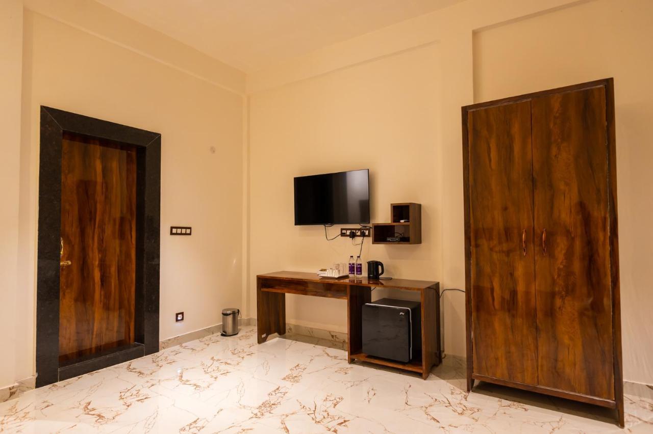 The Kaziranga Address Hotel Luaran gambar