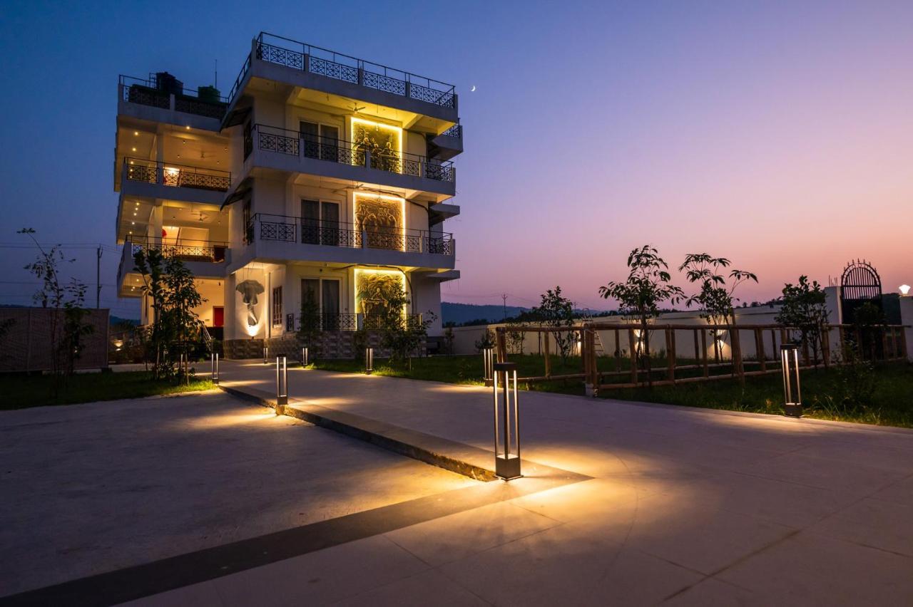 The Kaziranga Address Hotel Luaran gambar